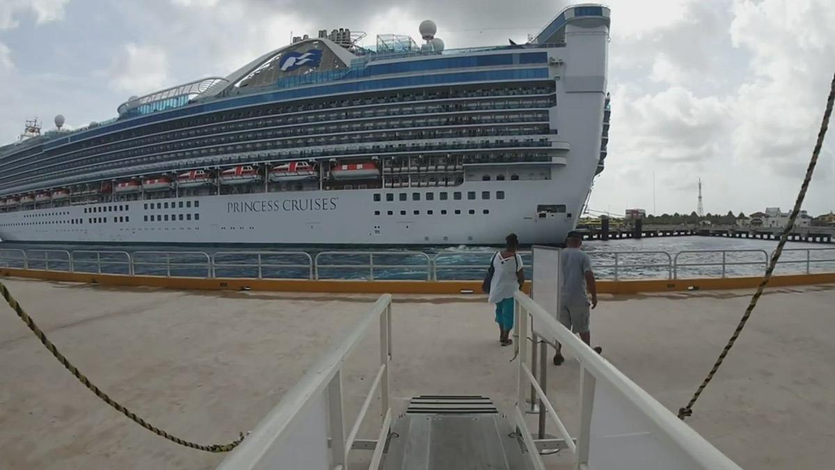 'Video thumbnail for Paradise Beach Cozumel Review | How to get to Paradise Beach Cozumel from a Cruise Ship'